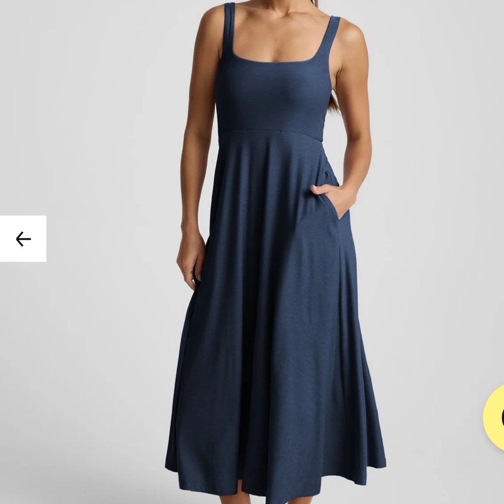Beyond Yoga Featherweight At The Ready Square Neck Midi Dress